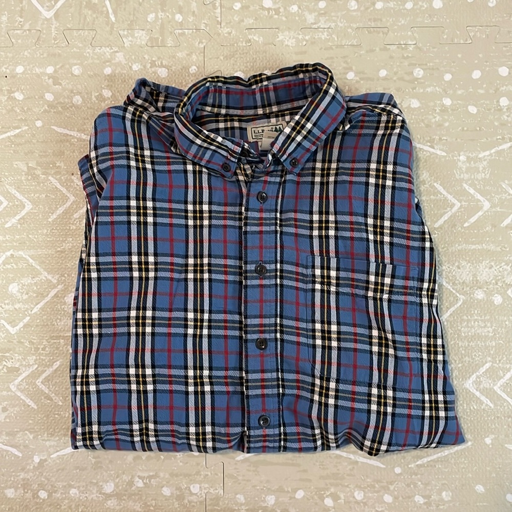 LLBean Men’s Button Down Shirt